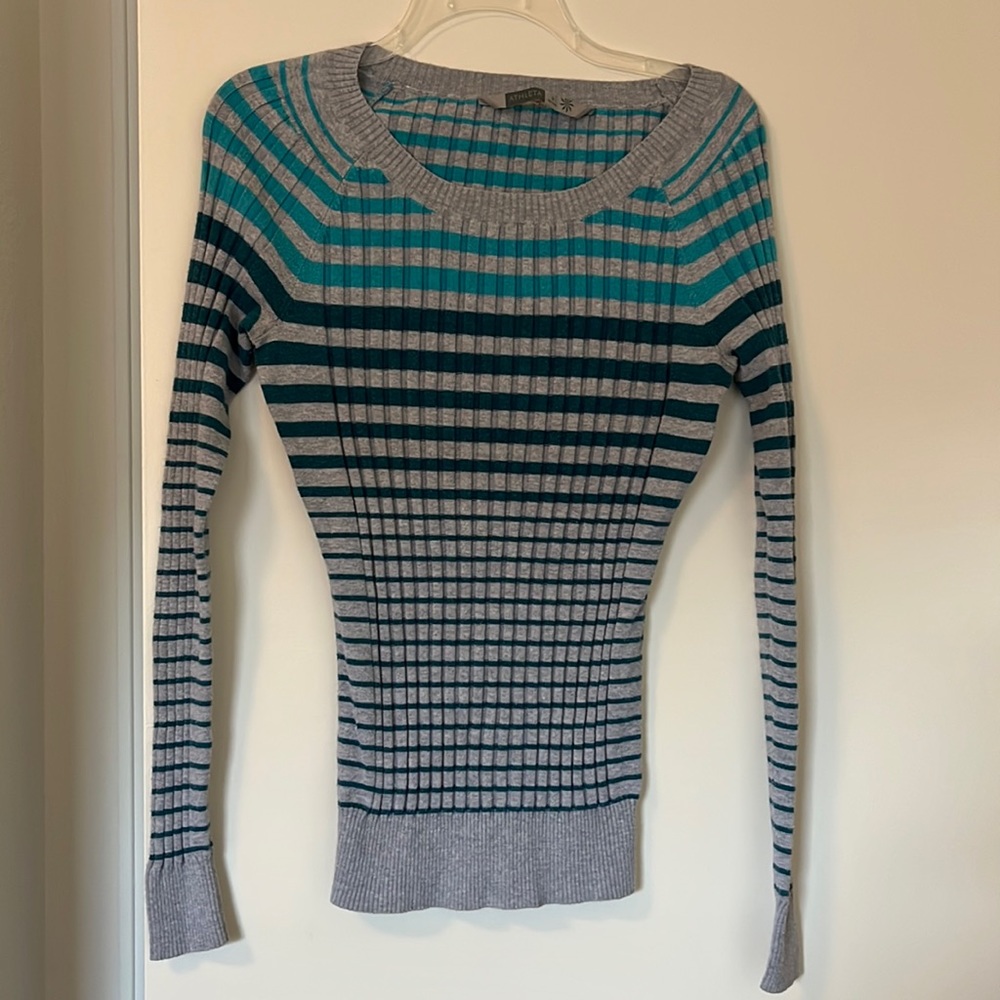Athleta Sweater